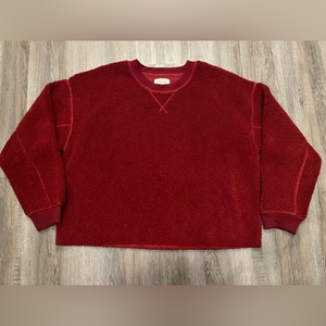 American‎ Eagle Fuzzy/Soft Cropped Crew